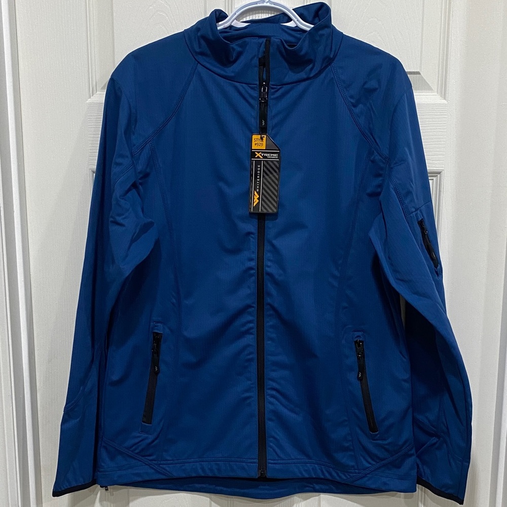 NWT Xtreme Synergy Softshell Jacket